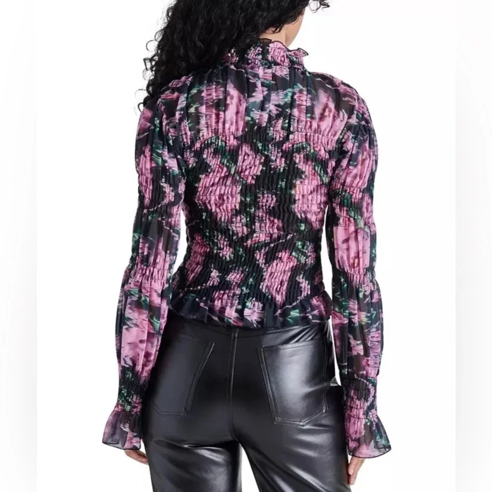 NEW Steve Madden Womens Presley Smocked Long Sleeve Top Blouse Rose $69 - Picture 2 of 10